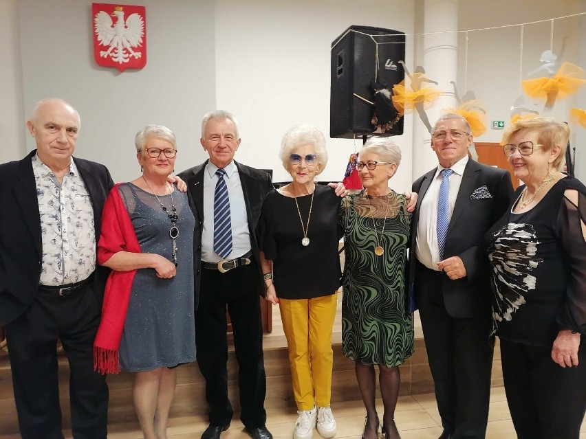 Starachowiccy seniorzy z najstarszą didżejką w Polsce