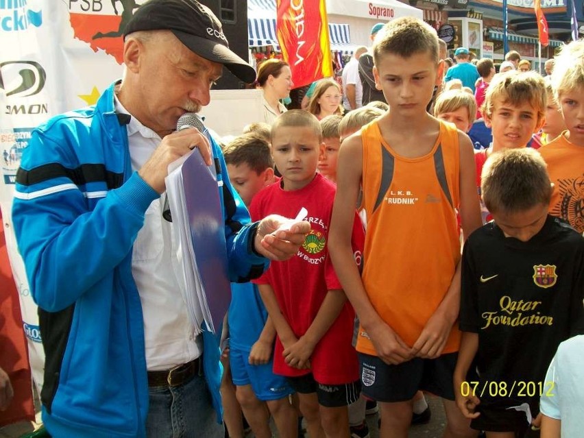 Reprezentacja gminy Budzyń powitała lato na biegach w Jarosławcu [FOTO]