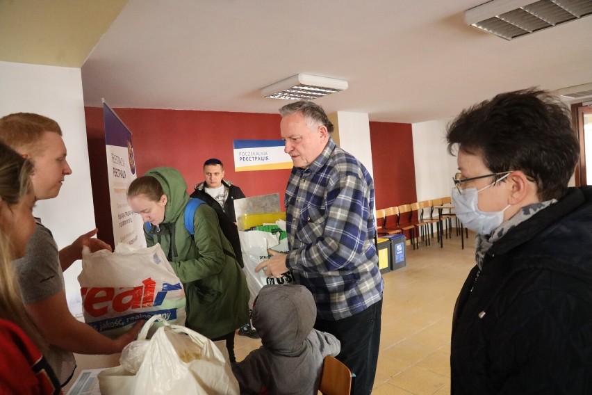 Jest nowy miejski punkt przyjmowania i wydawania darów dla uchodźców z Ukrainy