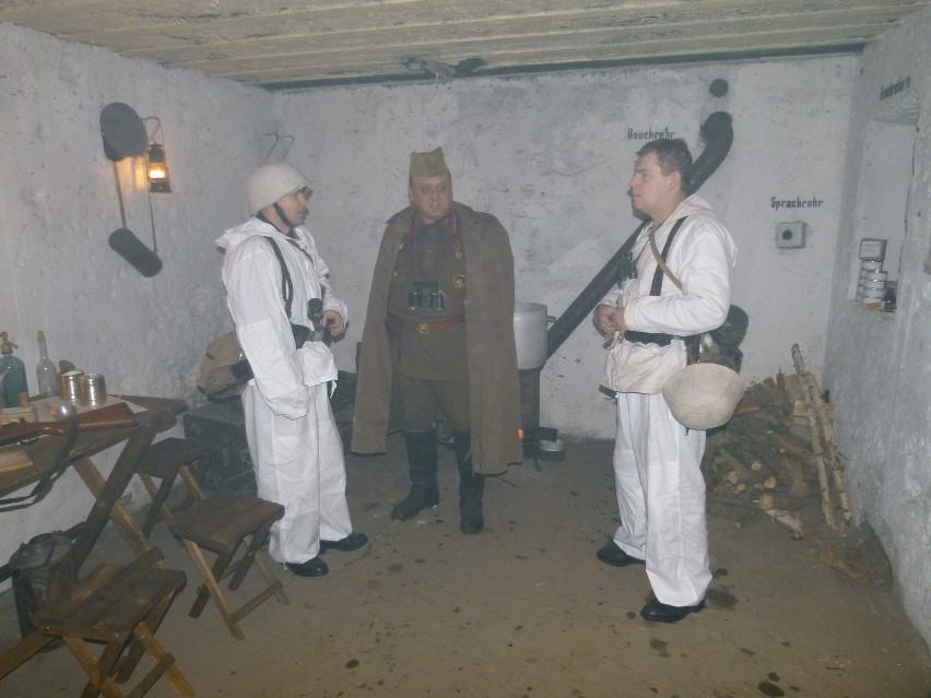 Wandale zdewastowali bunkier Regelbau 621 w Tomaszowie Maz., odtworzony przez pasjonatów historii