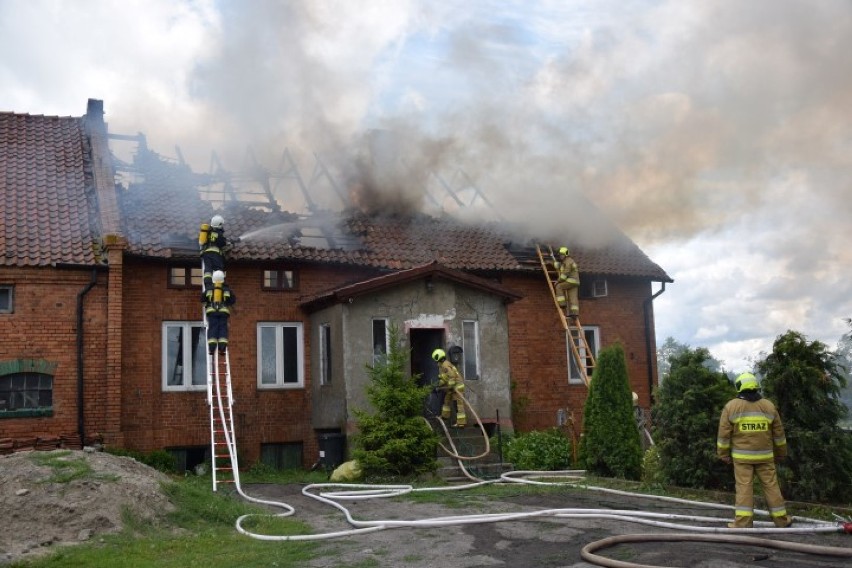 Nowy Dwór Gdański. Pożar domu w miejscowości Myszewko