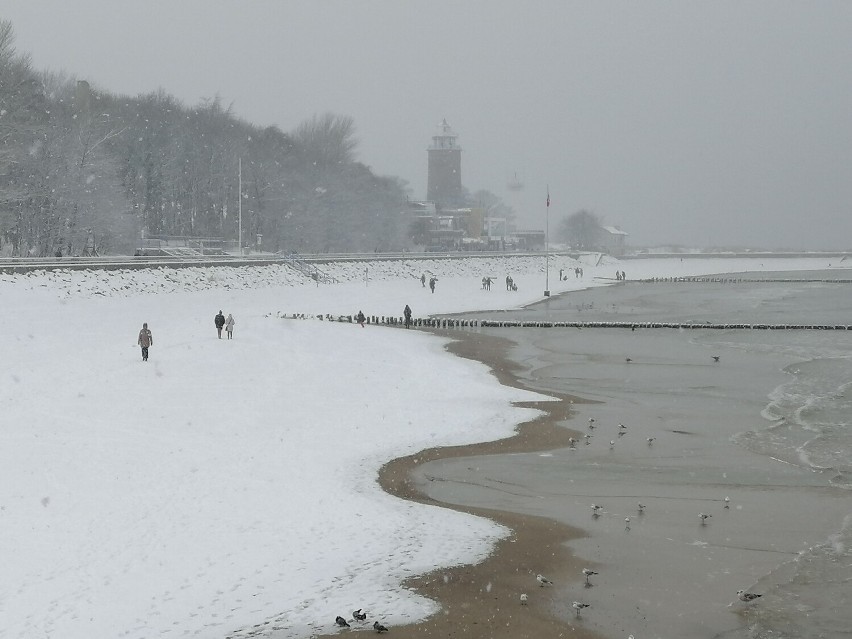 Ale zima w Kołobrzegu! Jak długo utrzyma się śnieg? Będą białe święta? Oto prognoza