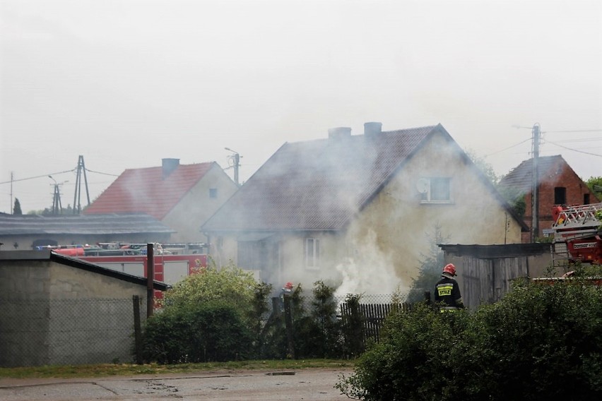 Pożar przewodu kominowego budynku w miejscowości Krzywa Wieś
