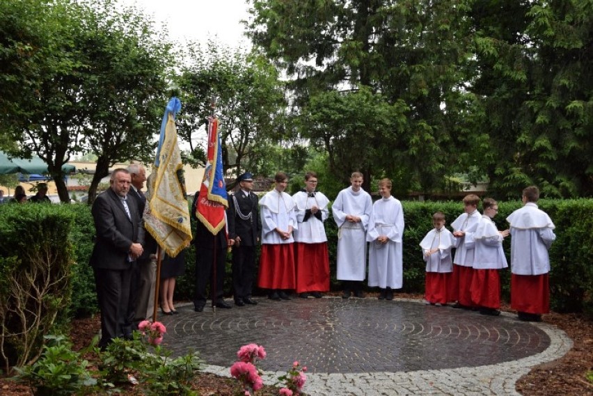 Pruszcz Gd.: Poświęcenie wzg. Maryjnego i festyn w par. Matki Boskiej Nieustającej Pomocy [ZDJĘCIA]