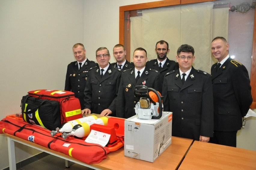 Jednostki OSP z gminy Gizałki otrzymał sprzęt warty ponad 41 tys. zł