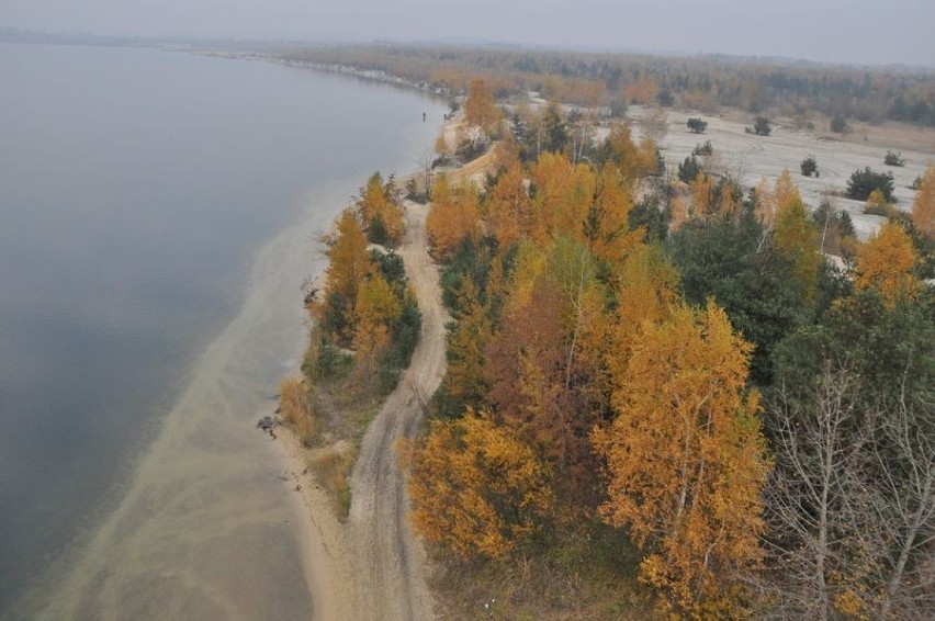 Kierowcy quadów rozjeżdżają Pogorię IV i straszą spacerowiczów ZDJĘCIA, WIDEO 