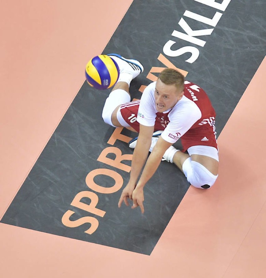 Damian Wojtaszek
Libero polskiej reprezentacji w jednym z...