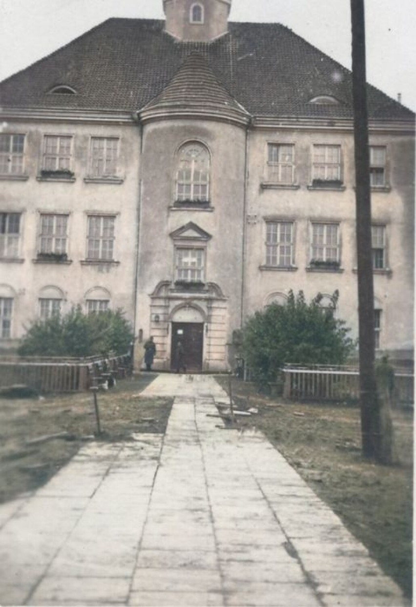 1940, Liceum Ogólnokształcące imienia Władysława...
