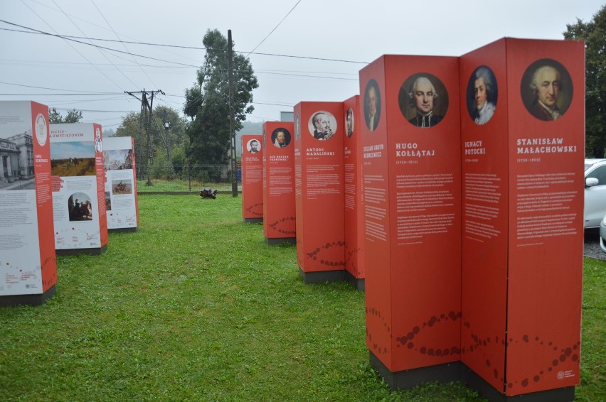 Brzesko. Otwarto wystawę „Polski gen wolności” przygotowaną przez Instytut Pamięci Narodowej