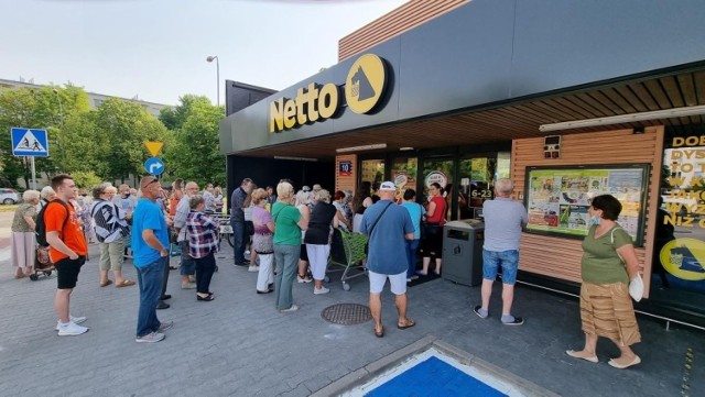 Tłumy na otwarciu pierwszego sklepu Netto w Kielcach [ZDJĘCIA] | Kielce  Nasze Miasto