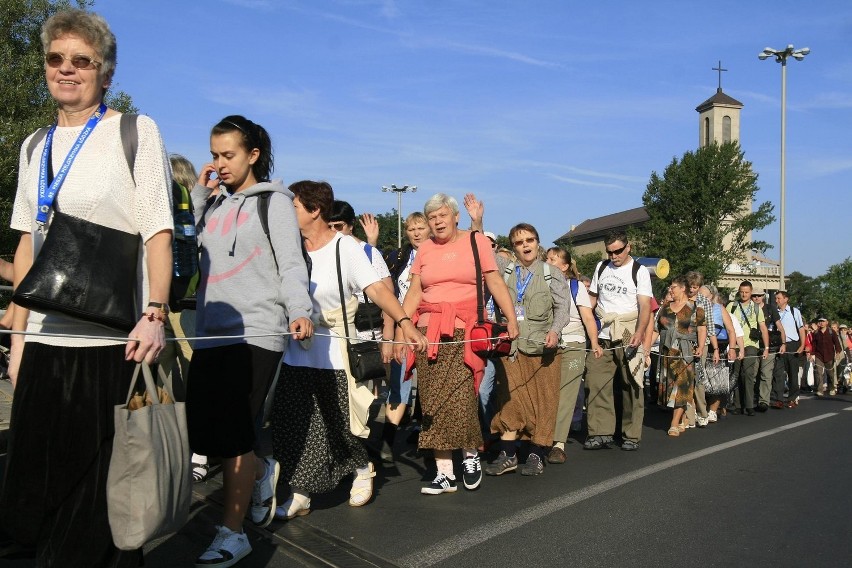 85. Łódzka Piesza Pielgrzymka - na Jasną Górę dojdzie we wtorek (zdjęcia)