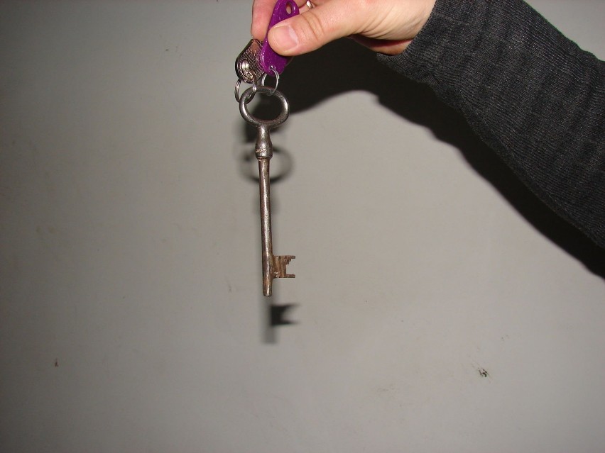 Ten stary klucz otwiera wiele drzwi.