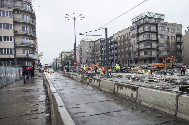 W weekend zamiast tramwajów linii 2, 3, 11 po al. Kościuszki będzie kursował autobus Z4