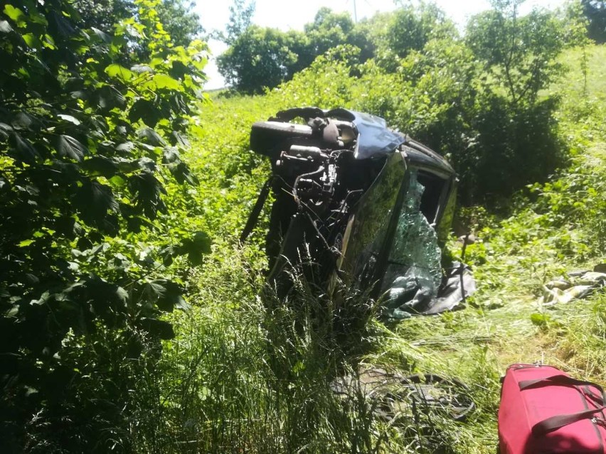 Wypadek koło Lubieszewa  dwóch samochodów osobowych. Jedna osoba w szpitalu.