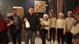 Muzyczne świąteczne życzenia od grupy mieszkańców Wejherowa| FILM