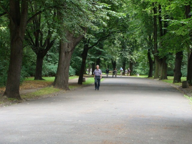 Park powstał w latach 1905 - 1922 wg projektu i pod...