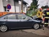 Wypadek w Opiesinie pod Zduńską Wolą. Zderzyły się dwa auta ZDJĘCIA