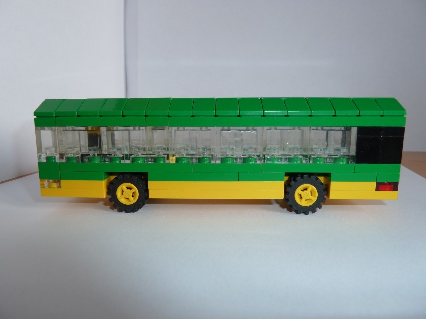 Solaris Urbino 12 z klocków LEGO może być produkowany w...
