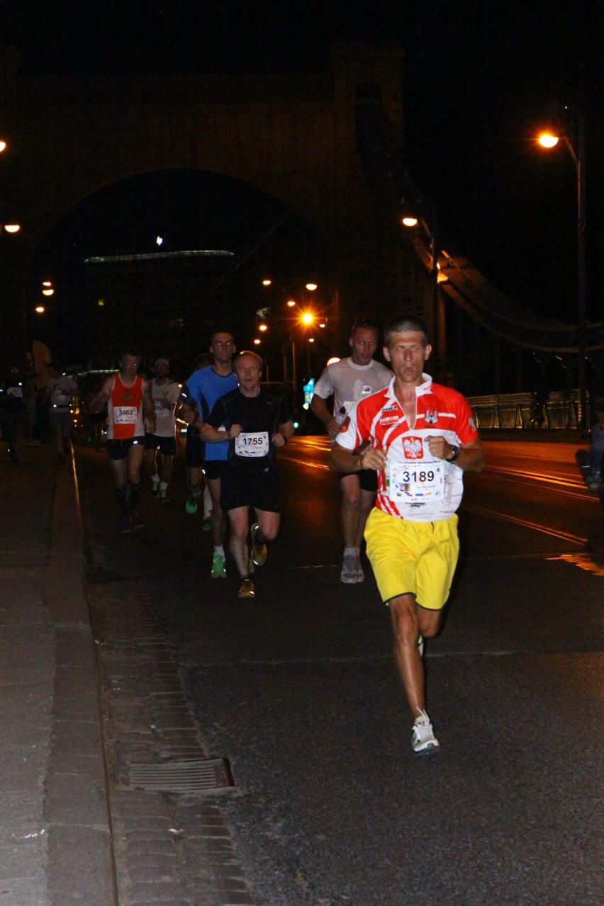 Nieoficjalny Nocny Wrocław Półmaraton 2013