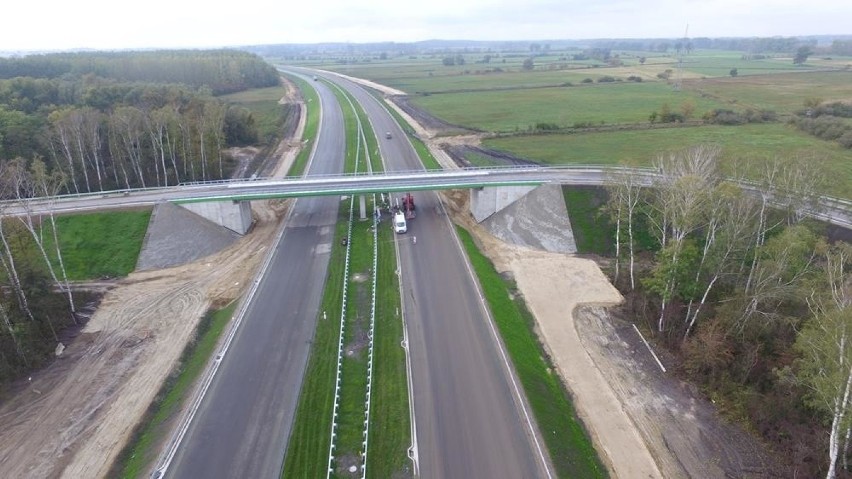 Budowa trasy S5 na odcinku Wronczyn-Kościan. Cała trasa S5,...