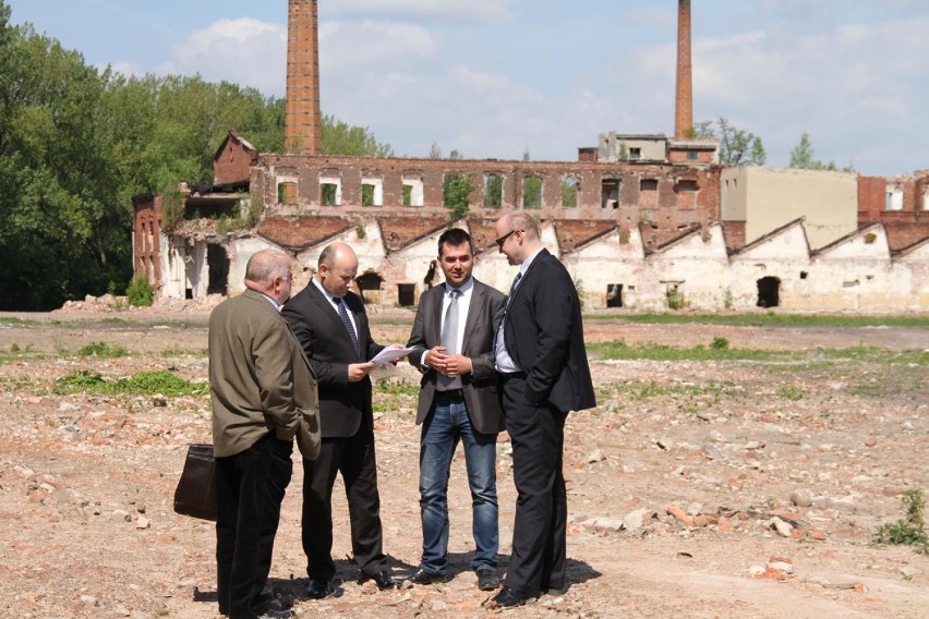 Galeria Tomaszów ma być gotowa w przyszłym roku. Miasto dostarczy do niej ciepło