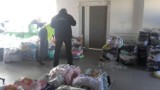 Policjanci z Wejherowa zabezpieczyli podrobioną odzież znanych marek 