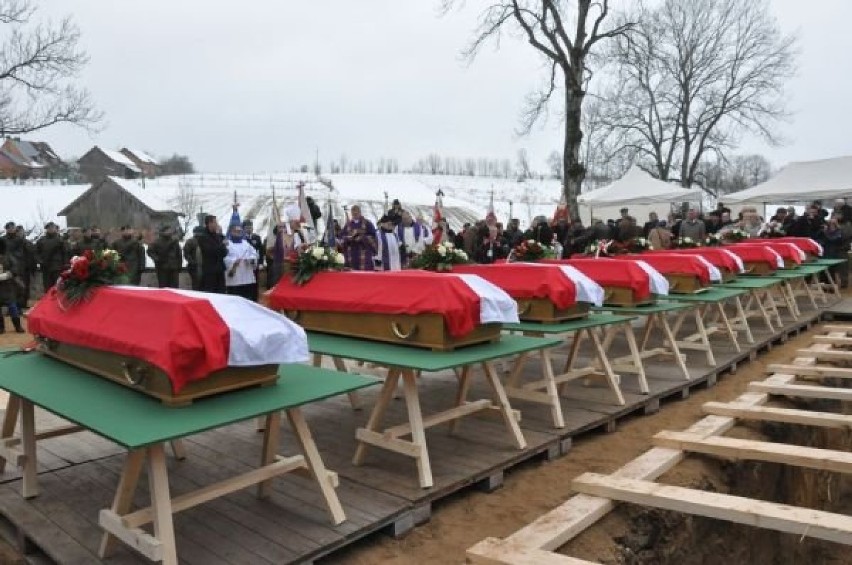Uroczysty pogrzeb Żołnierzy Wyklętych w Orłowie