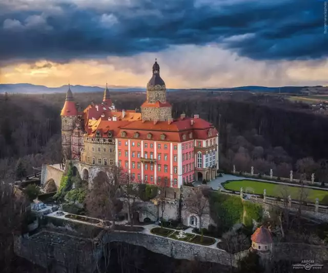 Tajemnicze zakamarki Zamku Książ