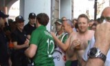 Co śpiewali irlandzcy kibice na widok pięknej policjantki w Poznaniu? (wideo)