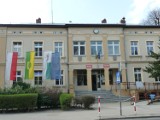 Oborniki Śląskie:  Radni pokazali żółta kartkę burmistrzowi