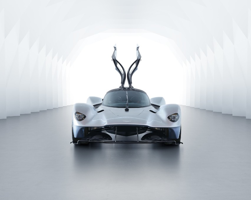 Aston Martin Valkyrie. Samochód w cenie luksusowego...