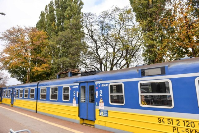 Uwaga na opóźnienia pociągów SKM.