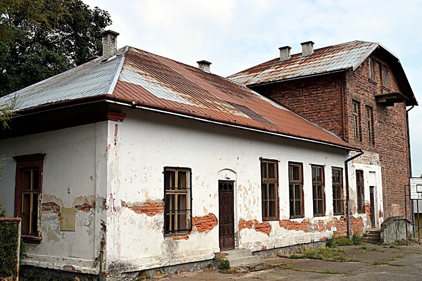 Pierwszy milion na ratowanie starej szkoły w Binarowej już...