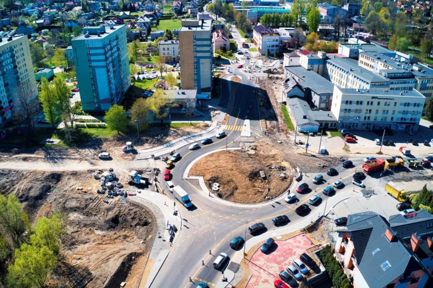 Bielsko-Biała: Rozbudowa ul. Cieszyńskiej nie uniknie kłopotów z powodów koronawirusa [ZDJĘCIA Z DRONA]