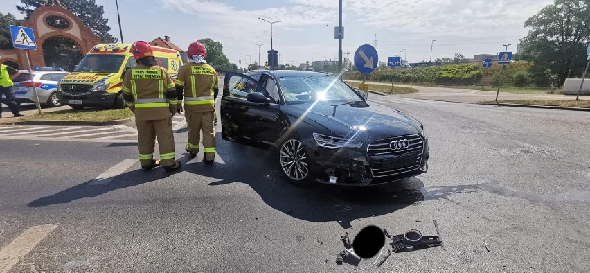 Do zdarzenia z udziałem dwóch samochodów osobowych przy ul....