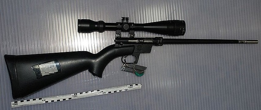 nielegalna broń i amunicja