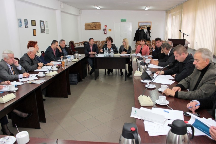 Rada Powiatu Sławieńskiego - posiedzenie komisji
