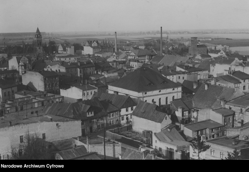 Panorama miasta. 
Daty: 1918 - 1934