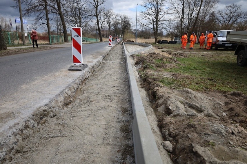 Budowa przejścia dla pieszych na ul. Powstańców...