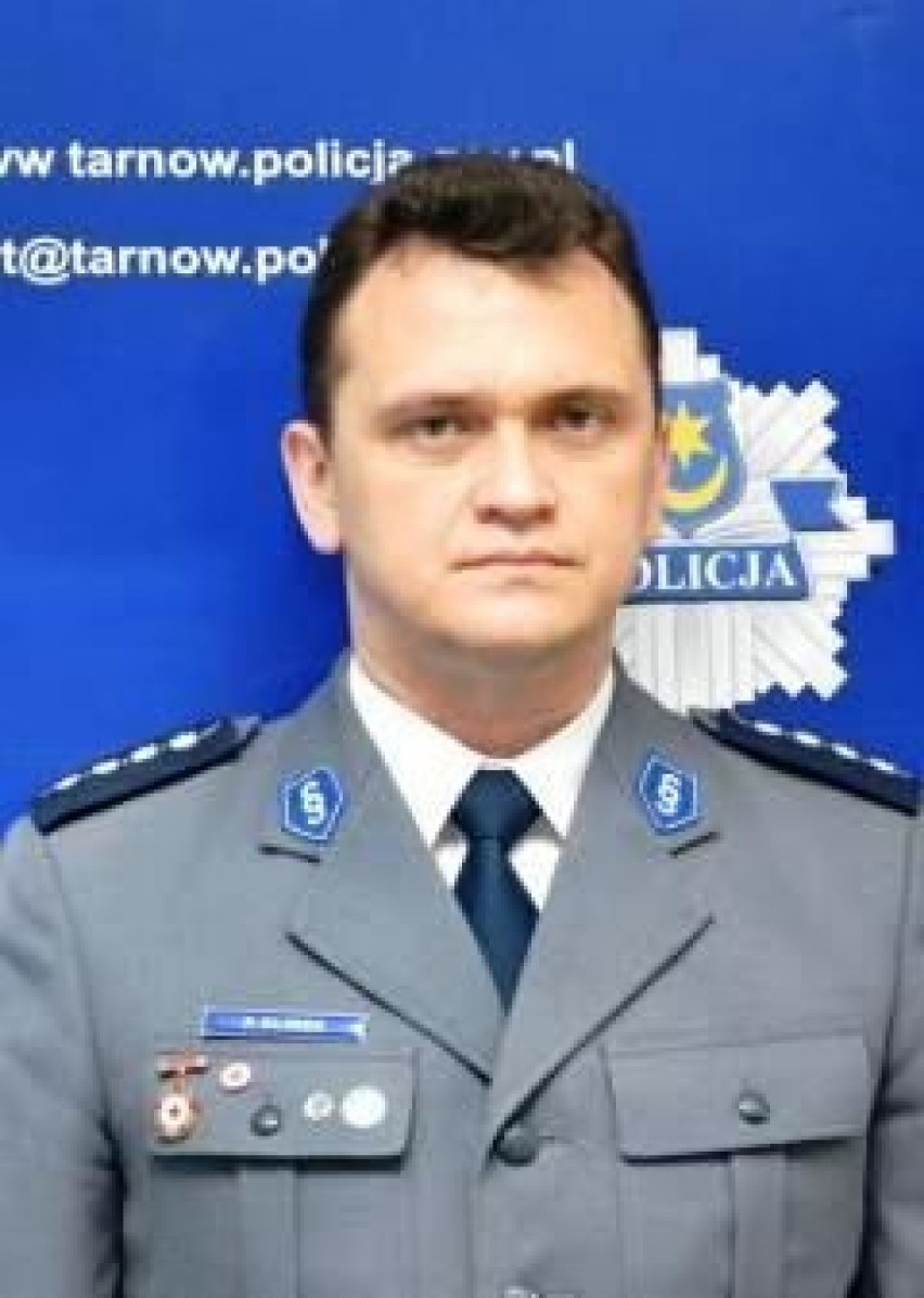 Tarnów. Zatrzymano bandytę, który nożem ugodził policjanta