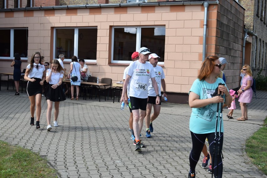 Ponad 200 osób wystartowało w 39. Noteckim Półmaratonie im. Józefa Nojiego Pęckowo – Wieleń. Zobaczcie zdjęcia