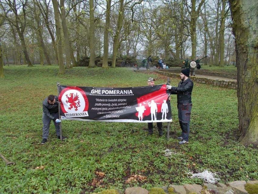 Prace renowacyjne czołgu IS-2 w Pyrzycach [ZDJECIA] 