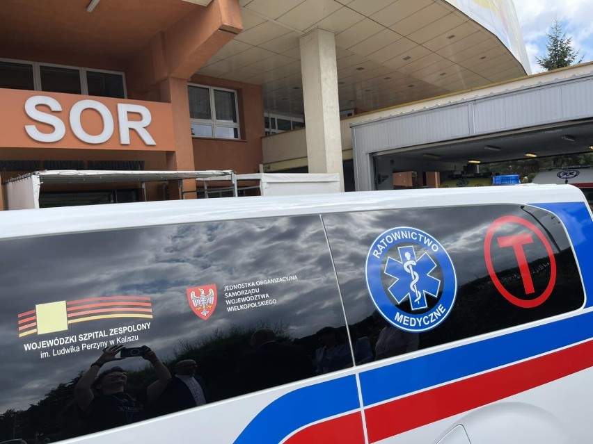 Szpital w Kaliszu ma nowy samochód do transportu pacjentów...