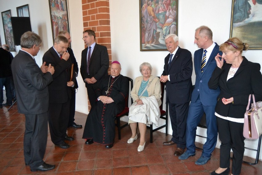 Pelplin: prezydent RP uhonorował katedrę. ZOBACZ ZDJĘCIA z jego wizyty 