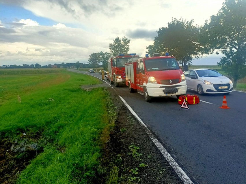 Wypadek autobusu i osobówki na trasie Świdnica - Wrocław