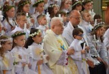Krotoszyn. Dzieci z parafii pw. św. Wojciecha w Kobiernie przystąpiły do pierwszej komunii świętej [FOTO]