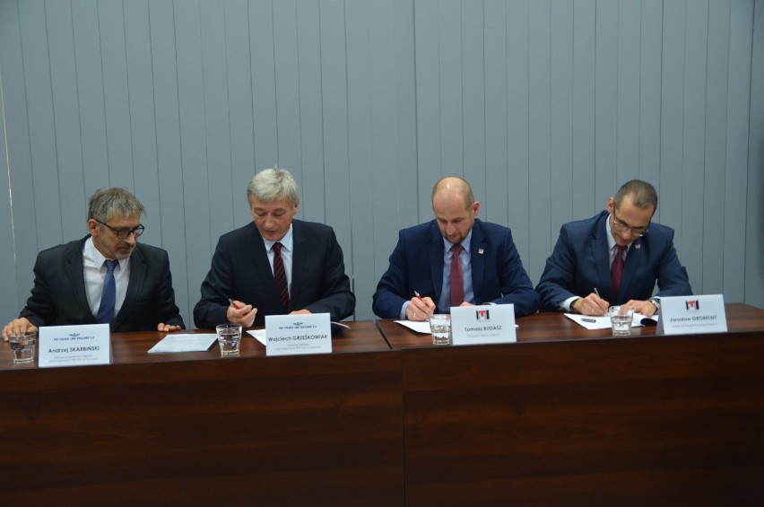 Porozumienie między Miastem a PKP PLK podpisano 9 lutego, na...