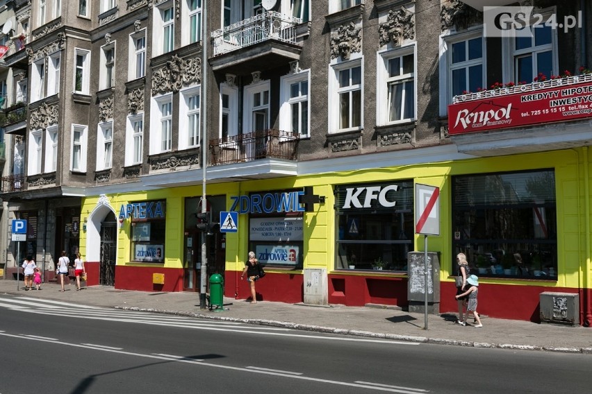 KFC w Szczecinie nie przeoczysz. Neonowy żółty kolor elewacji na placu Kościuszki [ZDJĘCIA]