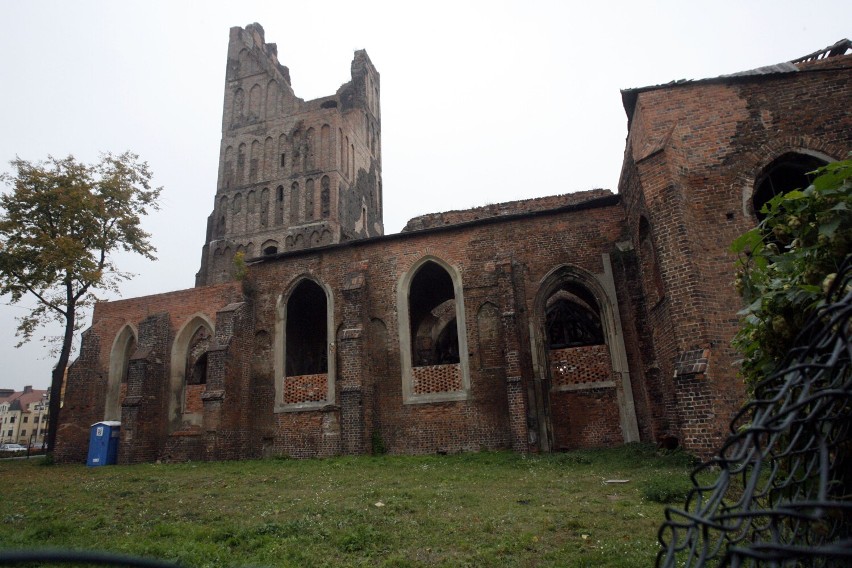 Obecnie kościół to zabezpieczona ruina, pamiątka po wojnie
