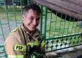 Strażacy z Żor uratowali uwięzionego psa! Konieczne było rozebranie za zawieszenia samochodu